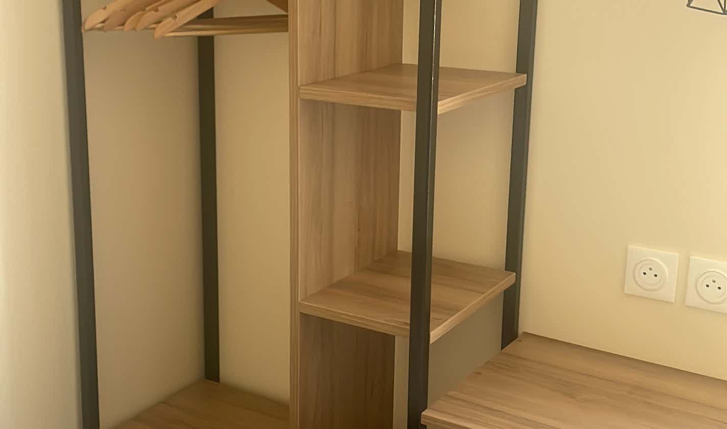 Chambre simple ( lit simple )